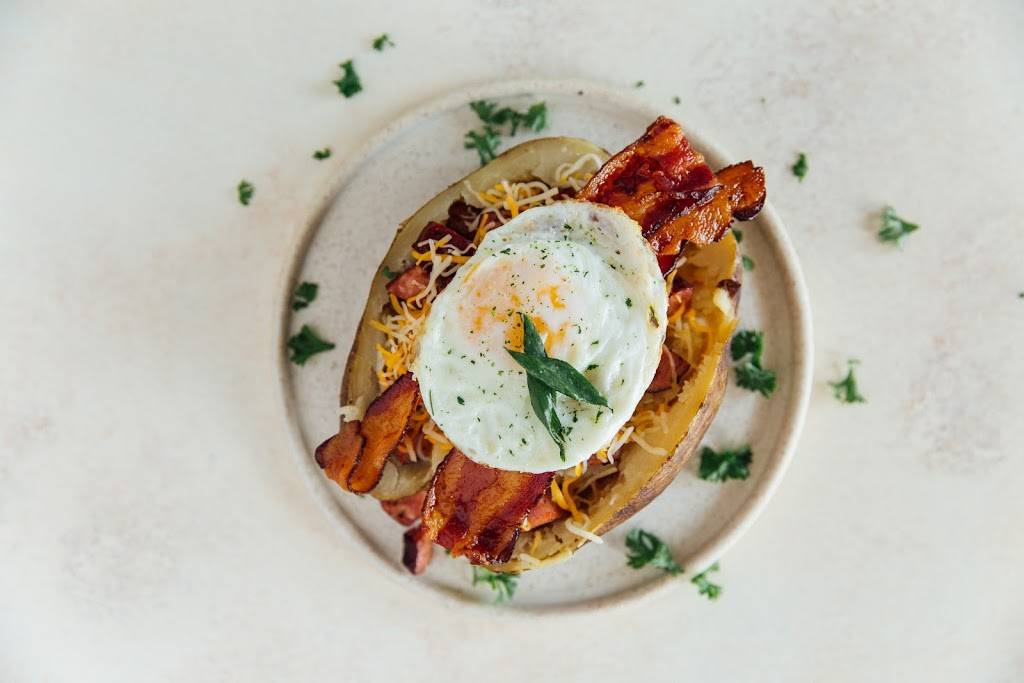 Anything’s Baked Potato | restaurant | 1326 Rosewood Ave, Austin, TX 78702, USA | 5122437702 OR +1 512-243-7702