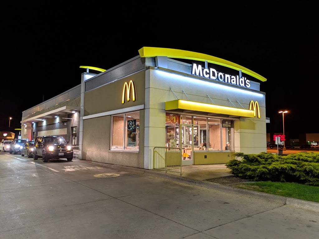 McDonalds | cafe | 105 S Prairie St, Macomb, IL 61455, USA | 3098372810 OR +1 309-837-2810