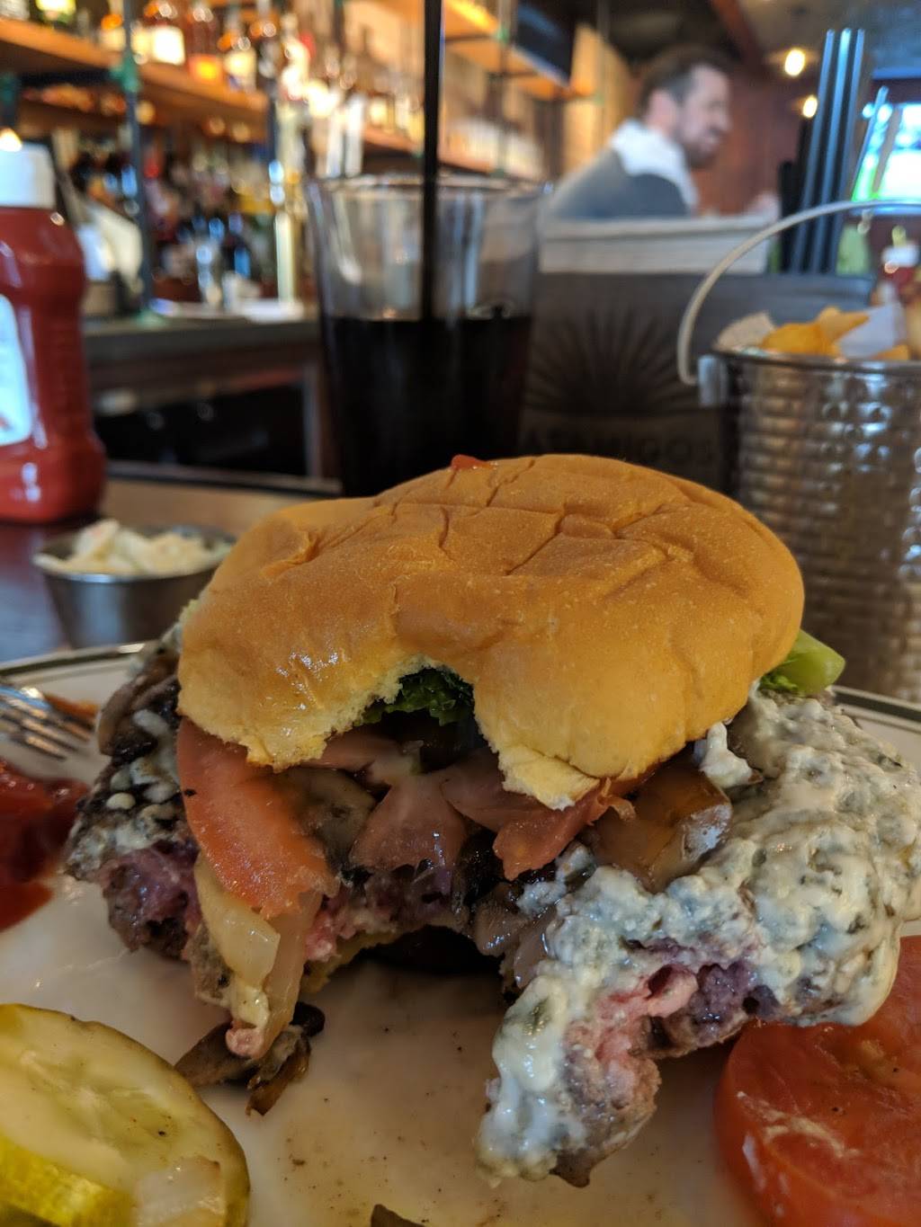 Bottle Hill Tavern | restaurant | 13 Waverly Pl, Madison, NJ 07940, USA | 9739496060 OR +1 973-949-6060