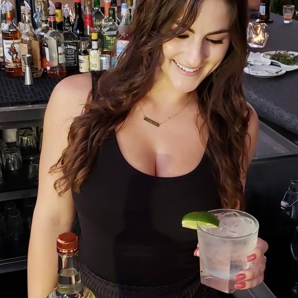 Jojos Hideaway | night club | 17320 17th St, Tustin, CA 92780, USA | 7142619911 OR +1 714-261-9911