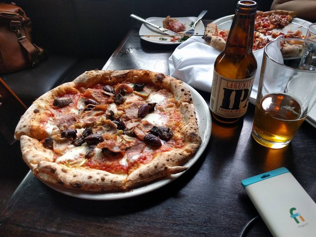 Pizza e Vino | restaurant | 849 Penniman Ave, Plymouth, MI 48170, USA | 7342540275 OR +1 734-254-0275