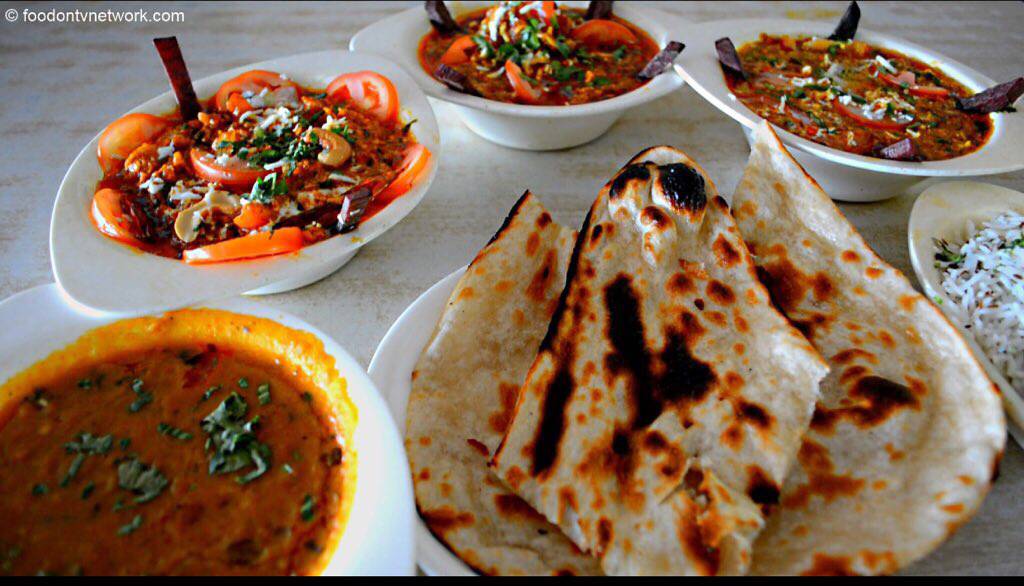 Indias Best Restaurant and Bar | meal takeaway | 1500 W Littleton Blvd #120, Littleton, CO 80120, USA | 3034849535 OR +1 303-484-9535