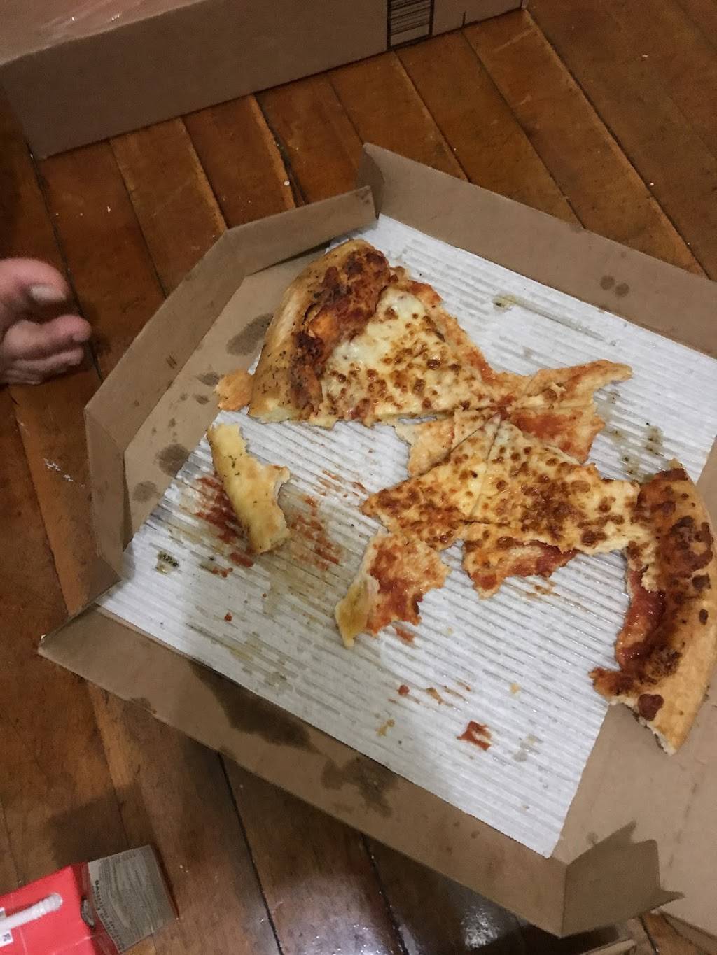 Pizza Hut | restaurant | 5240 N Pulaski Rd, Chicago, IL 60630, USA | 7735888844 OR +1 773-588-8844