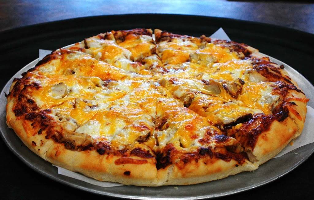 Coccas Pizza | restaurant | 5193 S Canfield-Niles Rd, Canfield, OH 44406, USA | 3307020888 OR +1 330-702-0888