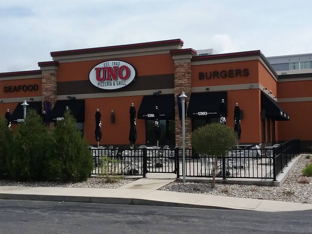 Uno Pizzeria & Grill | restaurant | 4960 Towne Centre Rd, Saginaw, MI 48604, USA | 9894017762 OR +1 989-401-7762