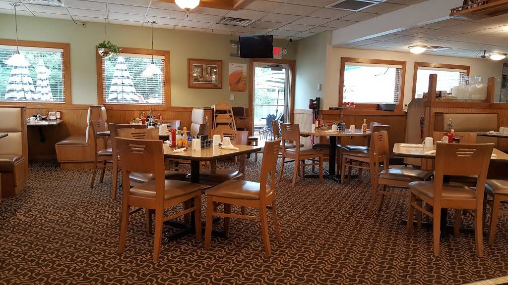 DeForest Family Restaurant | restaurant | 505 W North St, DeForest, WI 53532, USA | 6088466910 OR +1 608-846-6910