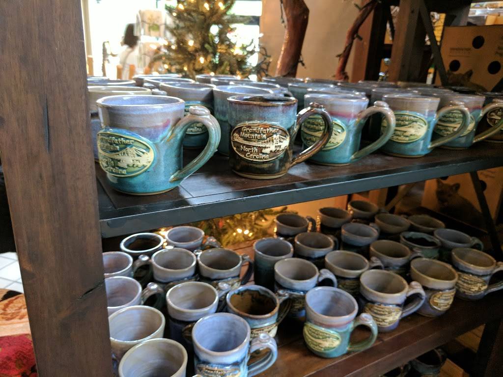 Mildreds Grill | restaurant | 1104 Grandfather Mountain Entrance Rd, Linville, NC 28646, USA | 8287331058 OR +1 828-733-1058