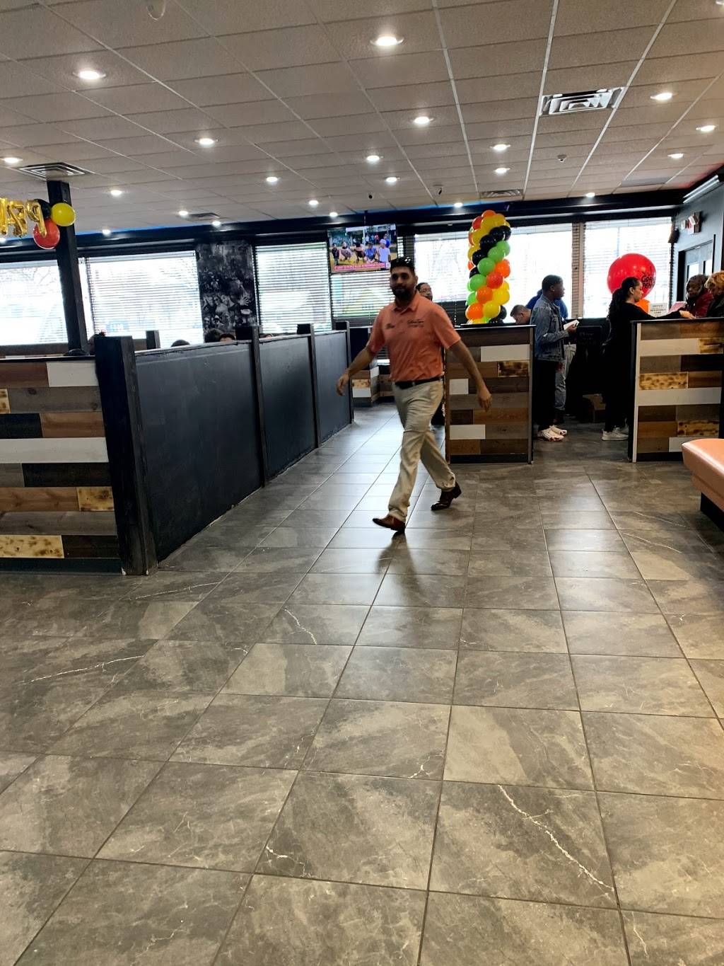 Olivo Taco | restaurant | 330 College Ave, Rockford, IL 61104, USA | 7797707539 OR +1 779-770-7539