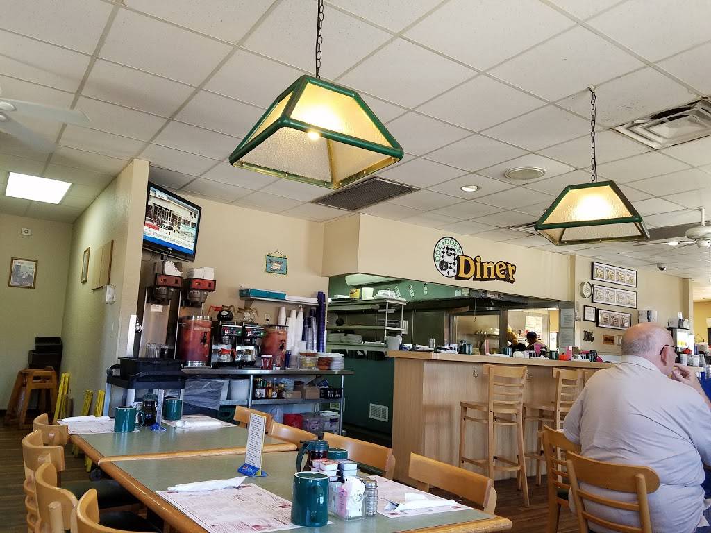 Doe Does Diner | restaurant | 9395 Bay Pines Blvd, St. Petersburg, FL 33708, USA | 7273982407 OR +1 727-398-2407