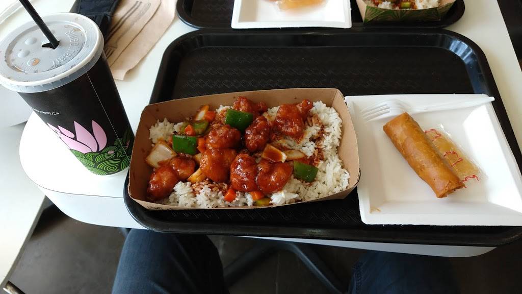 Thai Express | restaurant | Carrefour Saint-Hubert, 5962 Boulevard Cousineau local e002, Saint-Hubert, QC J3Y 7R9, Canada | 4506783122 OR +1 450-678-3122