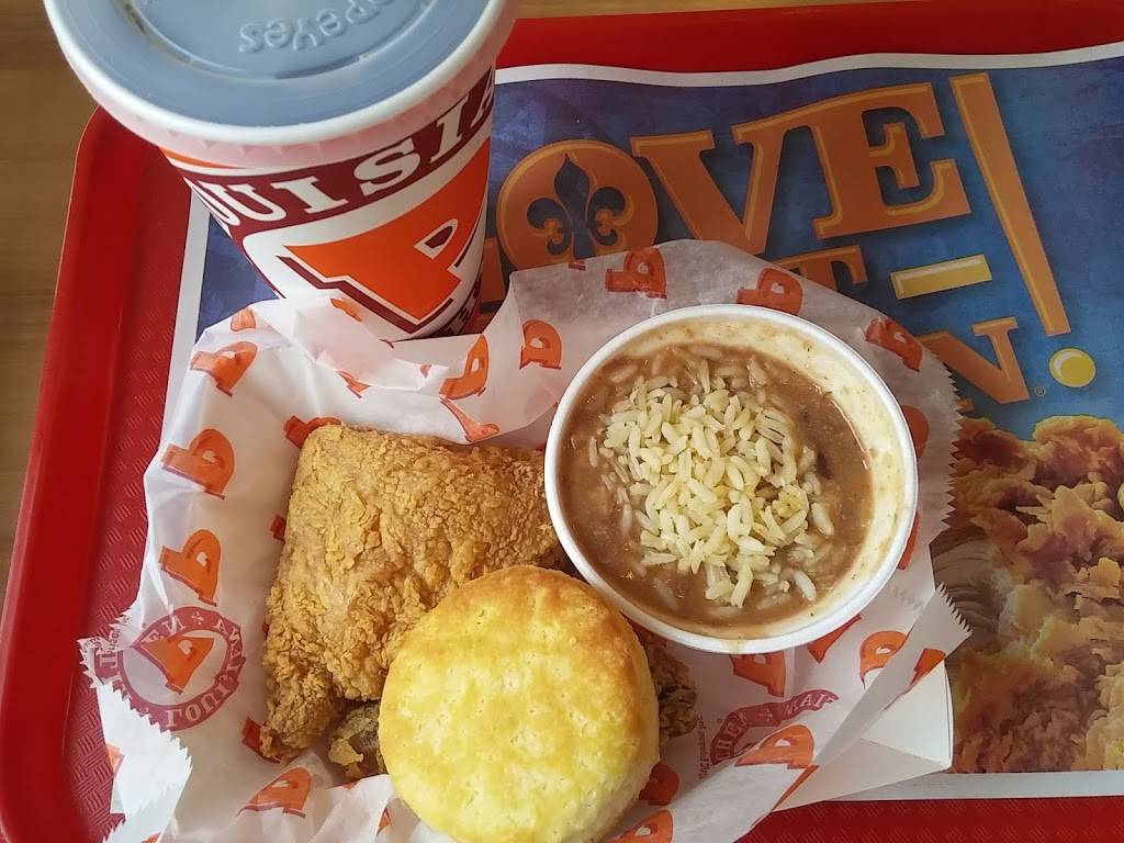 Popeyes Louisiana Kitchen | restaurant | 12620 Hawthorne Blvd, Hawthorne, CA 90250, USA | 3106449070 OR +1 310-644-9070