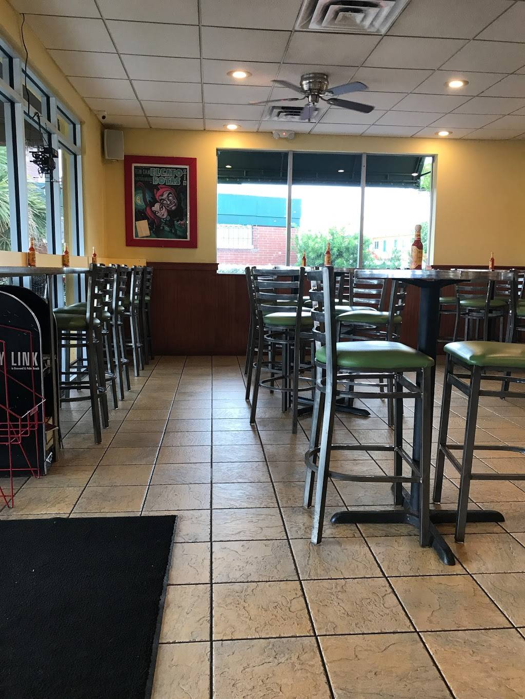 Zona Fresca | restaurant | 1635 N Federal Hwy, Fort Lauderdale, FL 33305, USA | 9545661777 OR +1 954-566-1777