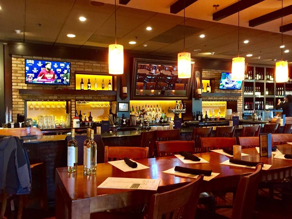 Carrabbas Italian Grill | restaurant | 43455 W Oaks Dr, Novi, MI 48377, USA | 2487350400 OR +1 248-735-0400