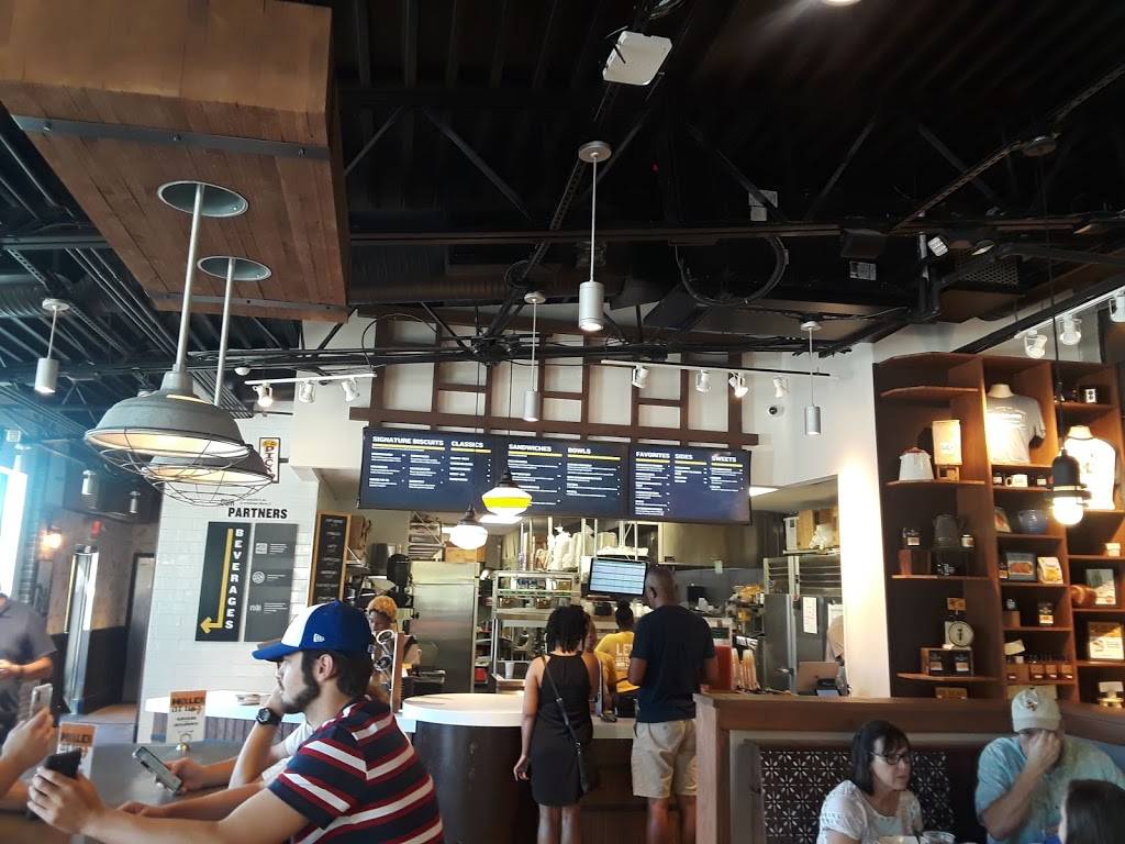 Holler & Dash | restaurant | 1085 Howell Mill Rd, Atlanta, GA 30318, USA | 4708655660 OR +1 470-865-5660