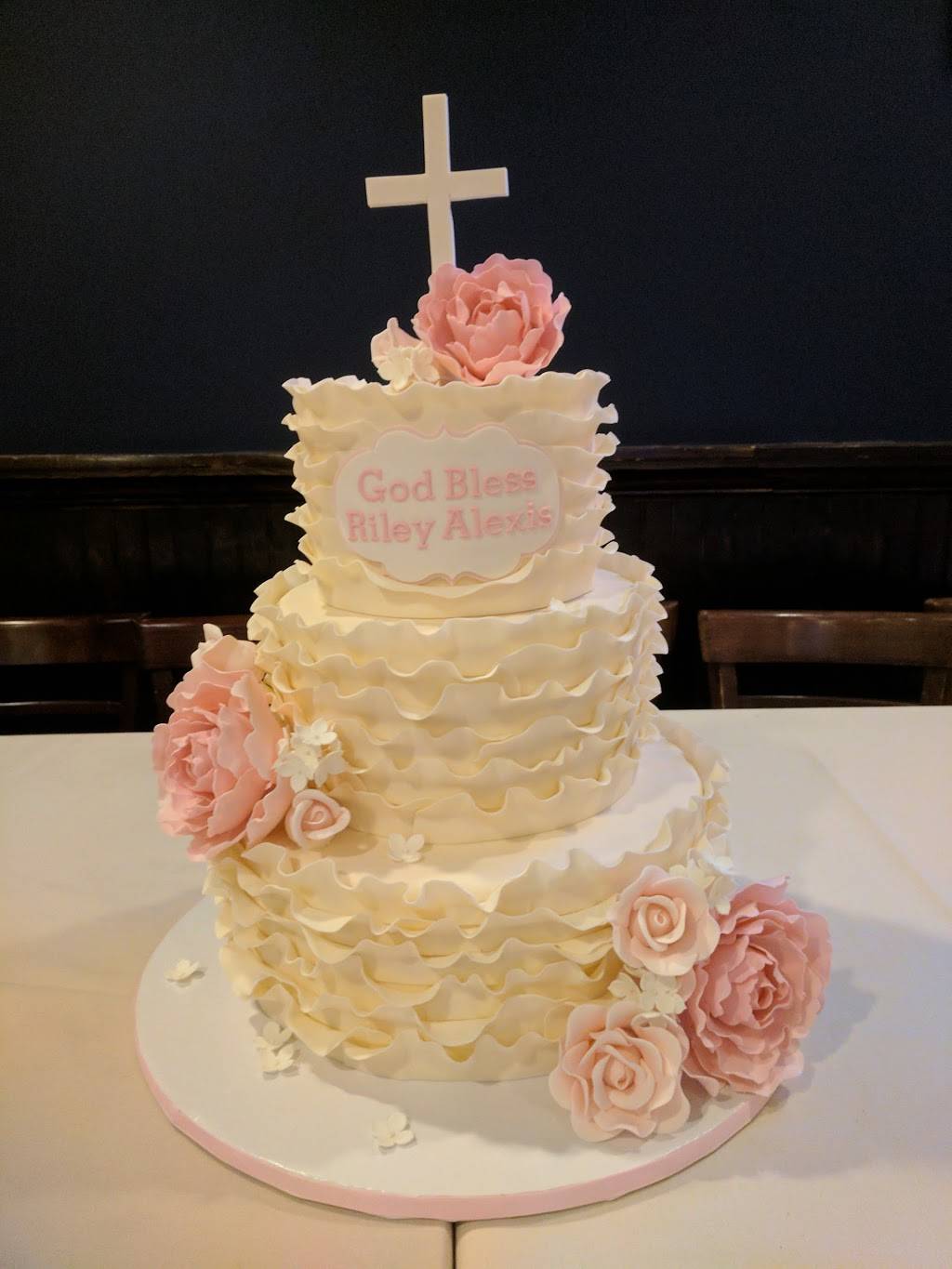 Chris & Tony’s | restaurant | 352 Jericho Turnpike, Syosset, NY 11791, USA | 5164961011 OR +1 516-496-1011