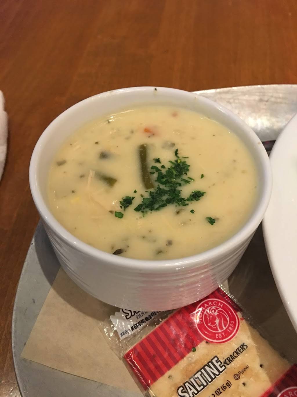 High Velocity | restaurant | 265 Peachtree Center Ave NE, Atlanta, GA 30303, USA | 4045866174 OR +1 404-586-6174