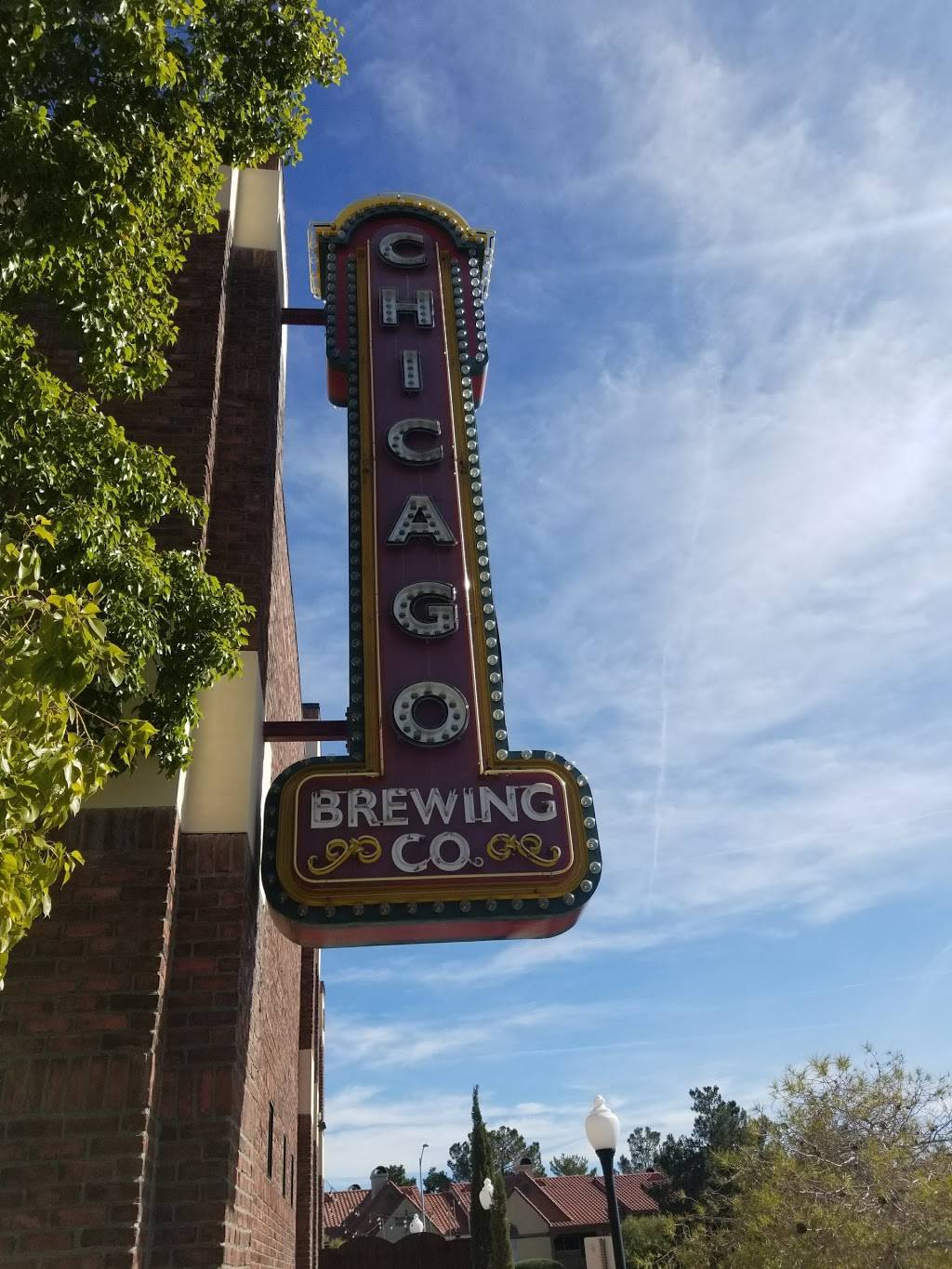 Chicago Brewing Company | restaurant | 2201 S Fort Apache Rd, Las Vegas, NV 89117, USA | 7022543333 OR +1 702-254-3333