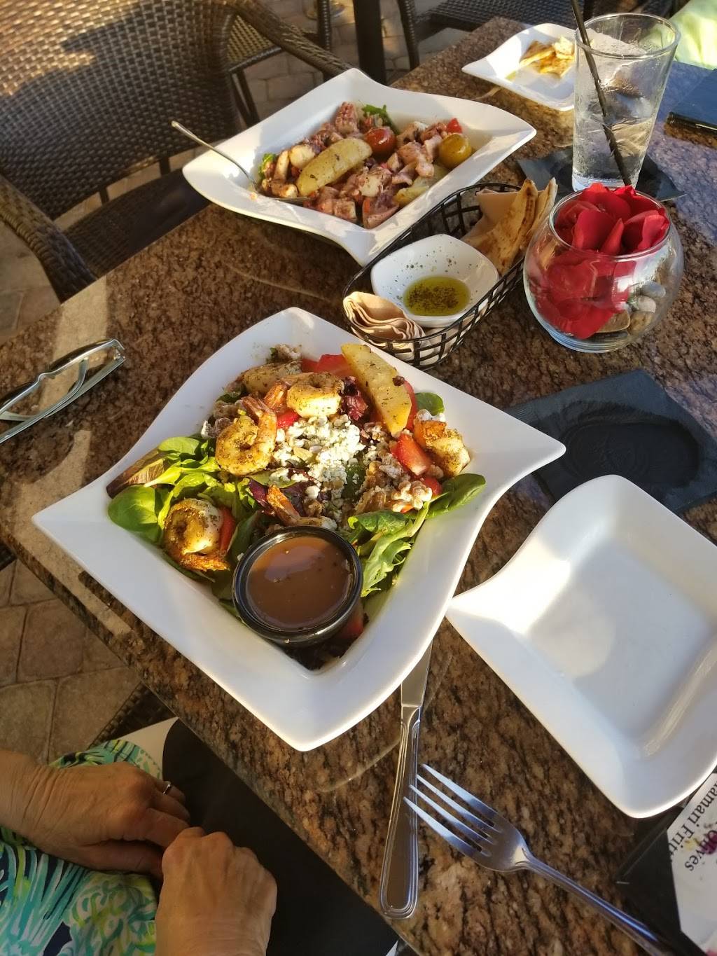 Zorbas Mediterranean Grille & Bar | restaurant | 9106 Bonita Beach Rd SE, Bonita Springs, FL 34135, USA | 2399925005 OR +1 239-992-5005