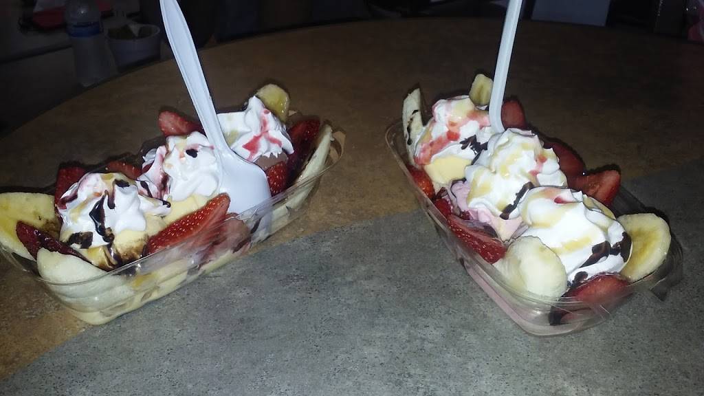 Las Uvas Tejuinos La Dona | restaurant | 632 National City Blvd, National City, CA 91950, USA | 6194771568 OR +1 619-477-1568