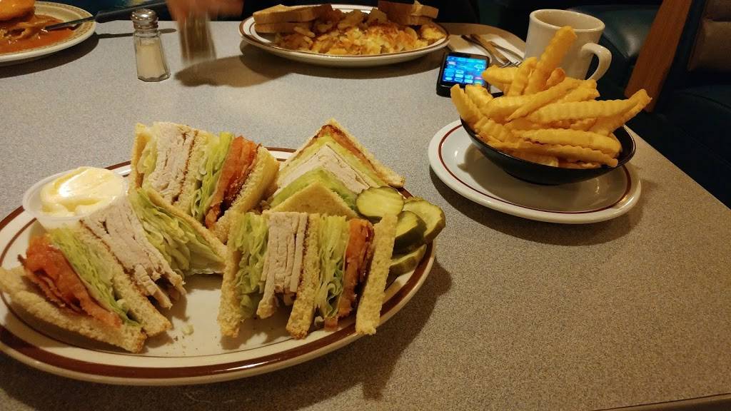 Parkway Family Restaurant | restaurant | 697 Ling Rd, Rochester, NY 14612, USA | 5856639689 OR +1 585-663-9689