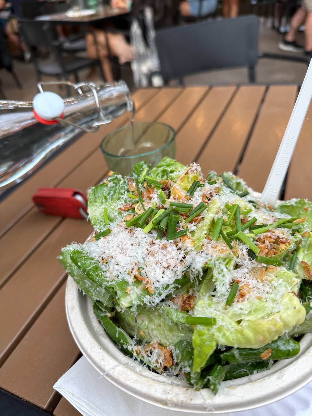 Flo’s Wine Bar and Bottle Shop | restaurant | 3111 W 35th St, Austin, TX 78703, USA | 5124340380 OR +1 512-434-0380