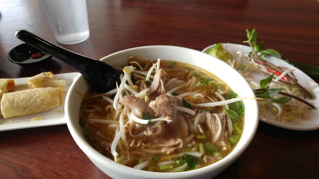 Com Pho Asia 2 | restaurant | 221 Cundles Rd E #11, Barrie, ON L4M 6L5, Canada | 7057926693 OR +1 705-792-6693