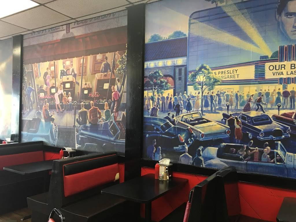 Classic Diner | restaurant | 301 N Main St, Tarboro, NC 27886, USA | 2528233303 OR +1 252-823-3303