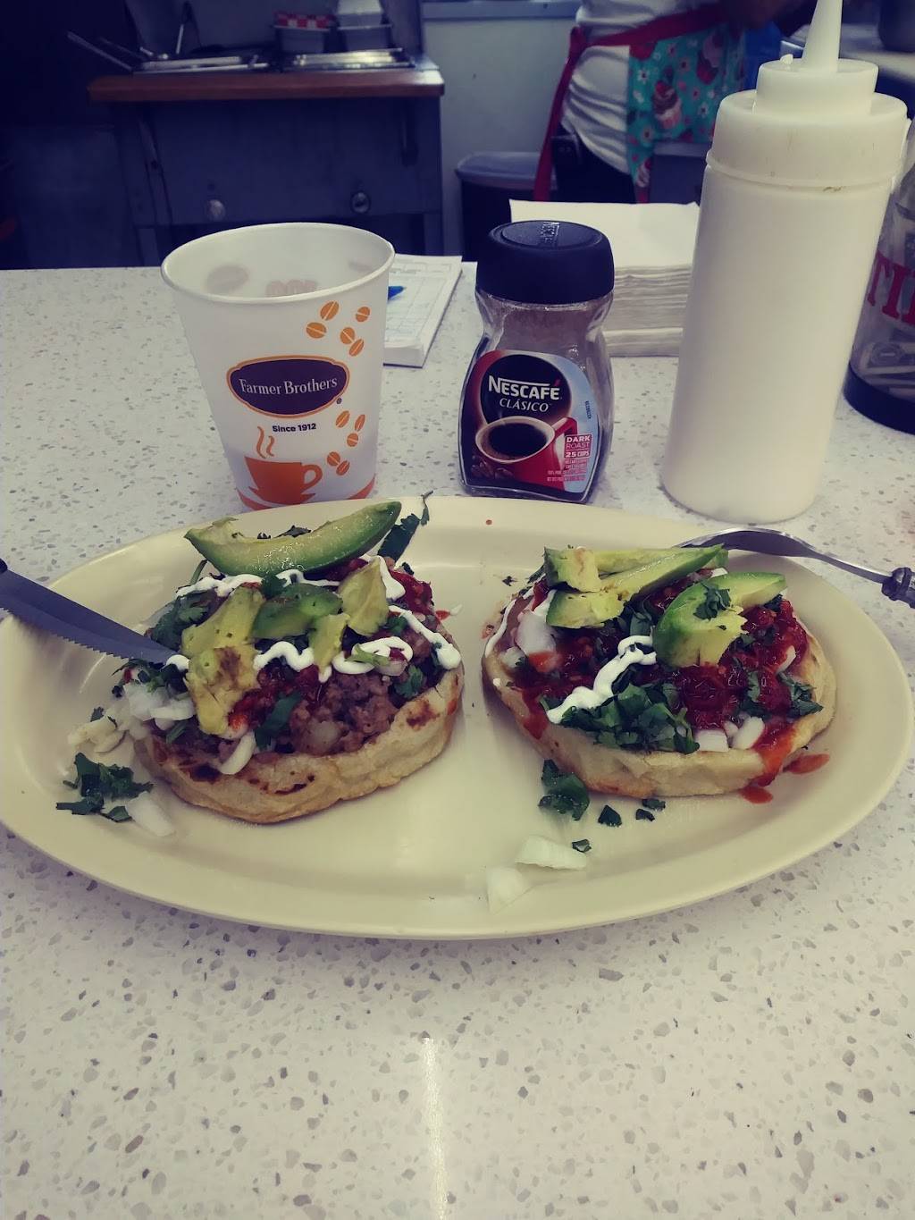 Dairy Mart | restaurant | 3622 W Jefferson Blvd, Dallas, TX 75211, USA | 2143396855 OR +1 214-339-6855