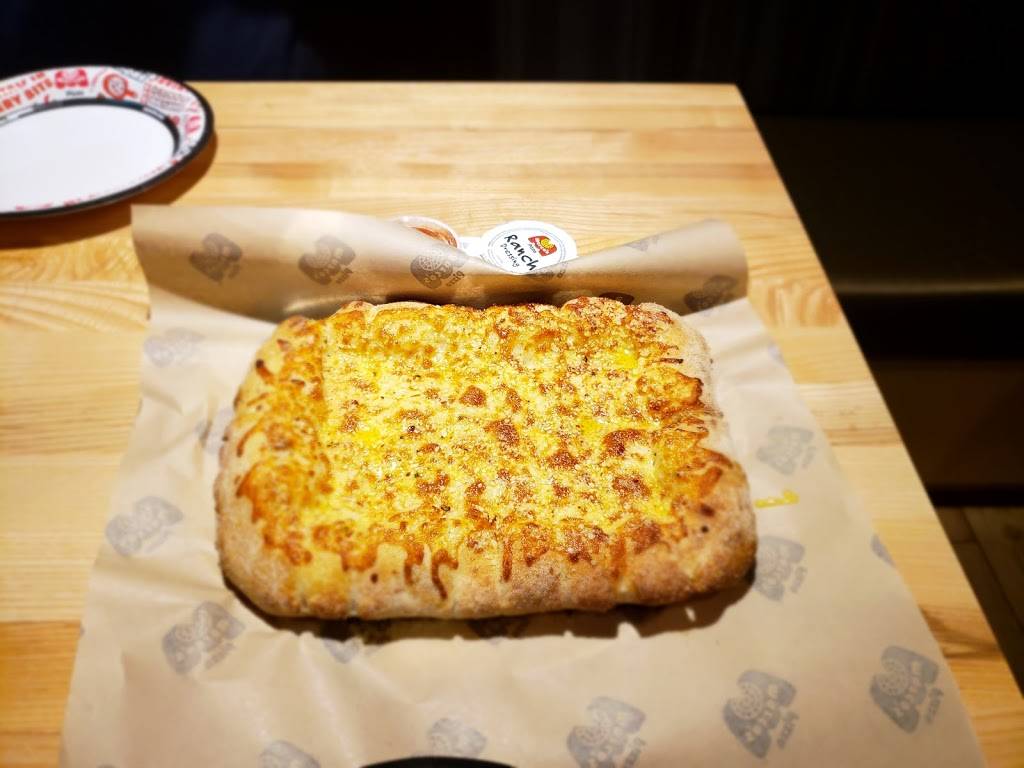 Marcos Pizza | meal delivery | 1573 Saxon Blvd Suite 102, Deltona, FL 32725, USA | 3868787555 OR +1 386-878-7555