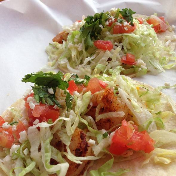 Fuzzys Taco Shop | restaurant | 13230 Pawnee Dr Suite #110, Oklahoma City, OK 73114, USA | 4052865633 OR +1 405-286-5633