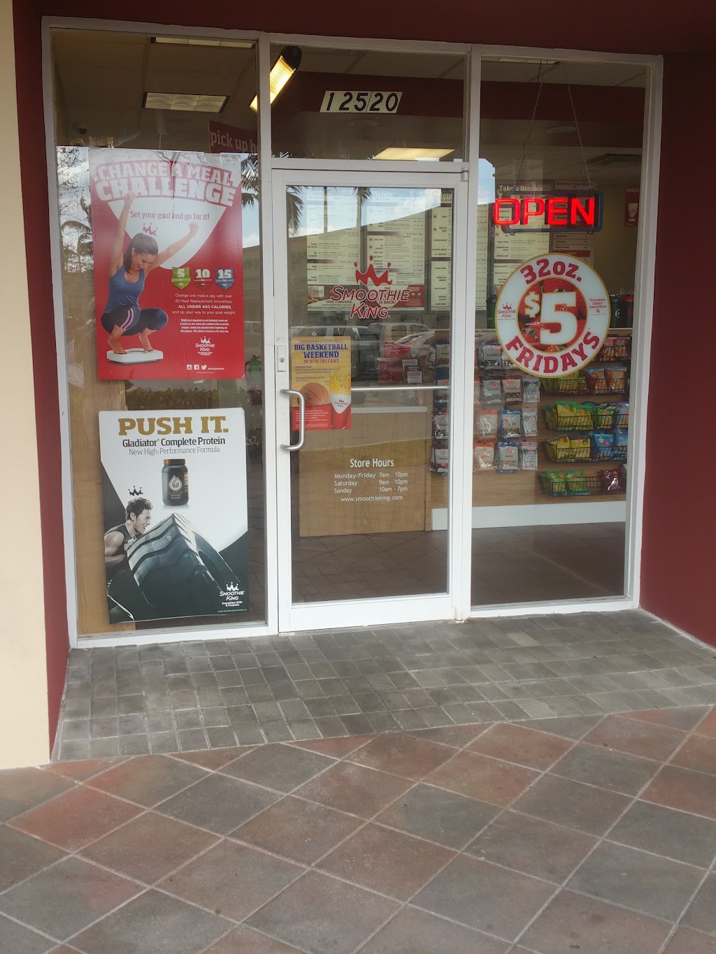 Smoothie King | meal delivery | 12520 SW 88th St, Miami, FL 33186, USA | 3055987004 OR +1 305-598-7004