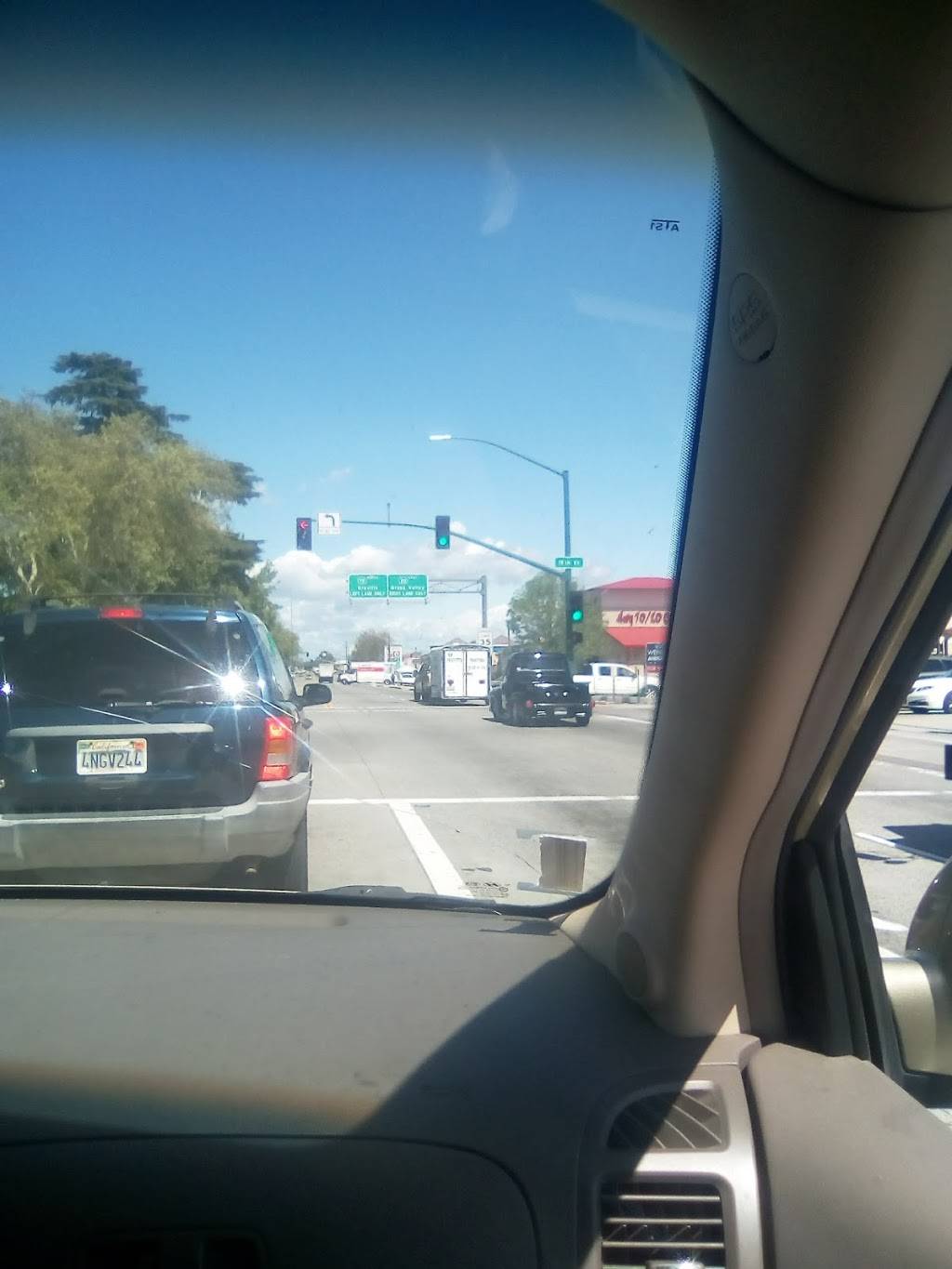 Little Caesars Pizza | meal takeaway | 906 B St, Marysville, CA 95901, USA | 5307439900 OR +1 530-743-9900