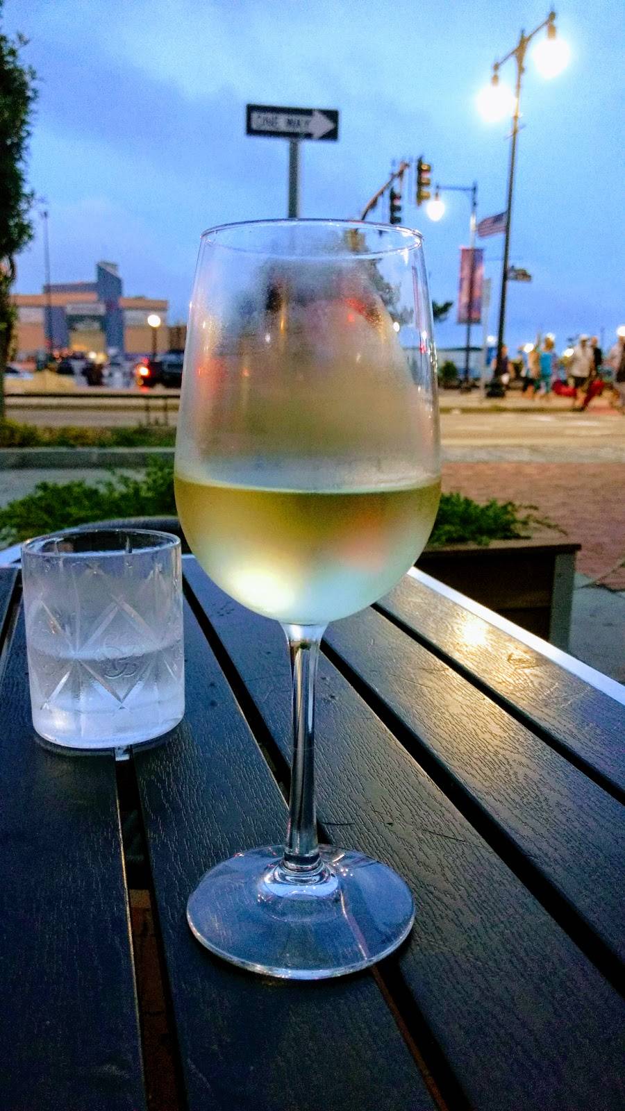 Cork Wine & Tapas Bar | restaurant | 90 Front St, New Bedford, MA 02740, USA | 5089949463 OR +1 508-994-9463