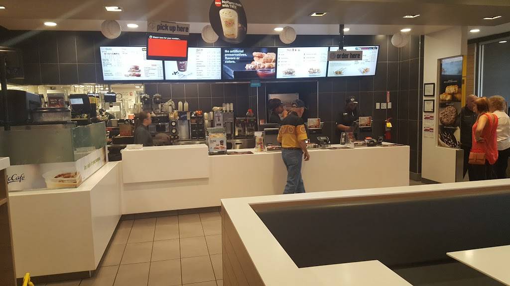 McDonalds | cafe | 2901 Wilmington Pike, Kettering, OH 45419, USA | 9372998643 OR +1 937-299-8643