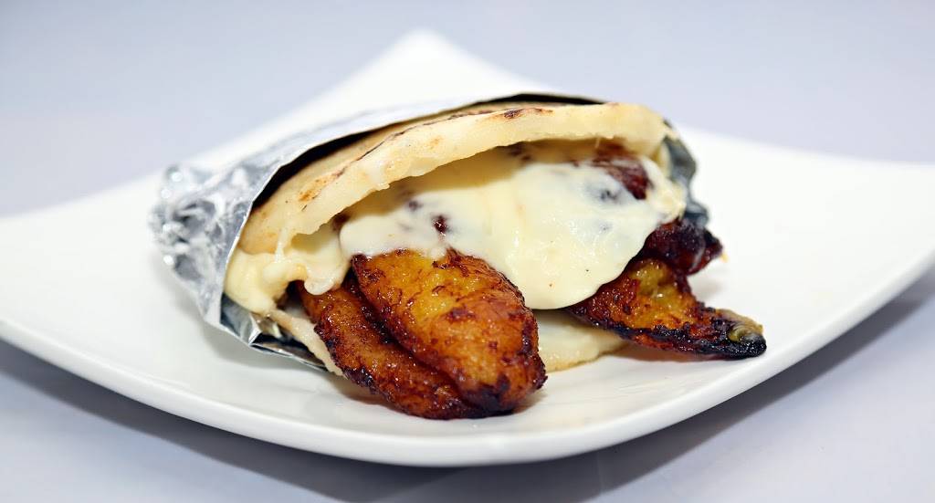 El Arepazo Colombian Food | restaurant | 8626 Roosevelt Ave, Jackson Heights, NY 11372, USA | 3477386579 OR +1 347-738-6579