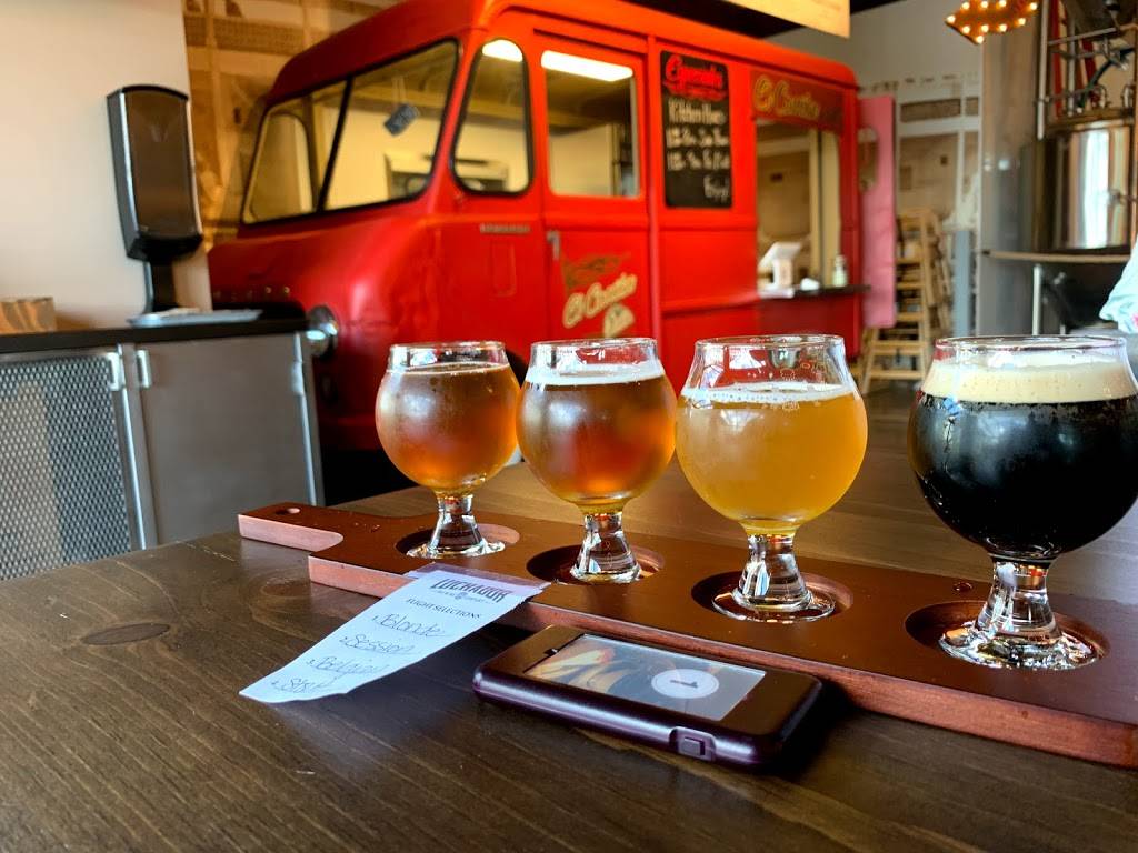 Luchador Brewing Company | restaurant | 15941 Pomona Rincon Rd Suite 100, Chino Hills, CA 91709, USA | 9093158206 OR +1 909-315-8206