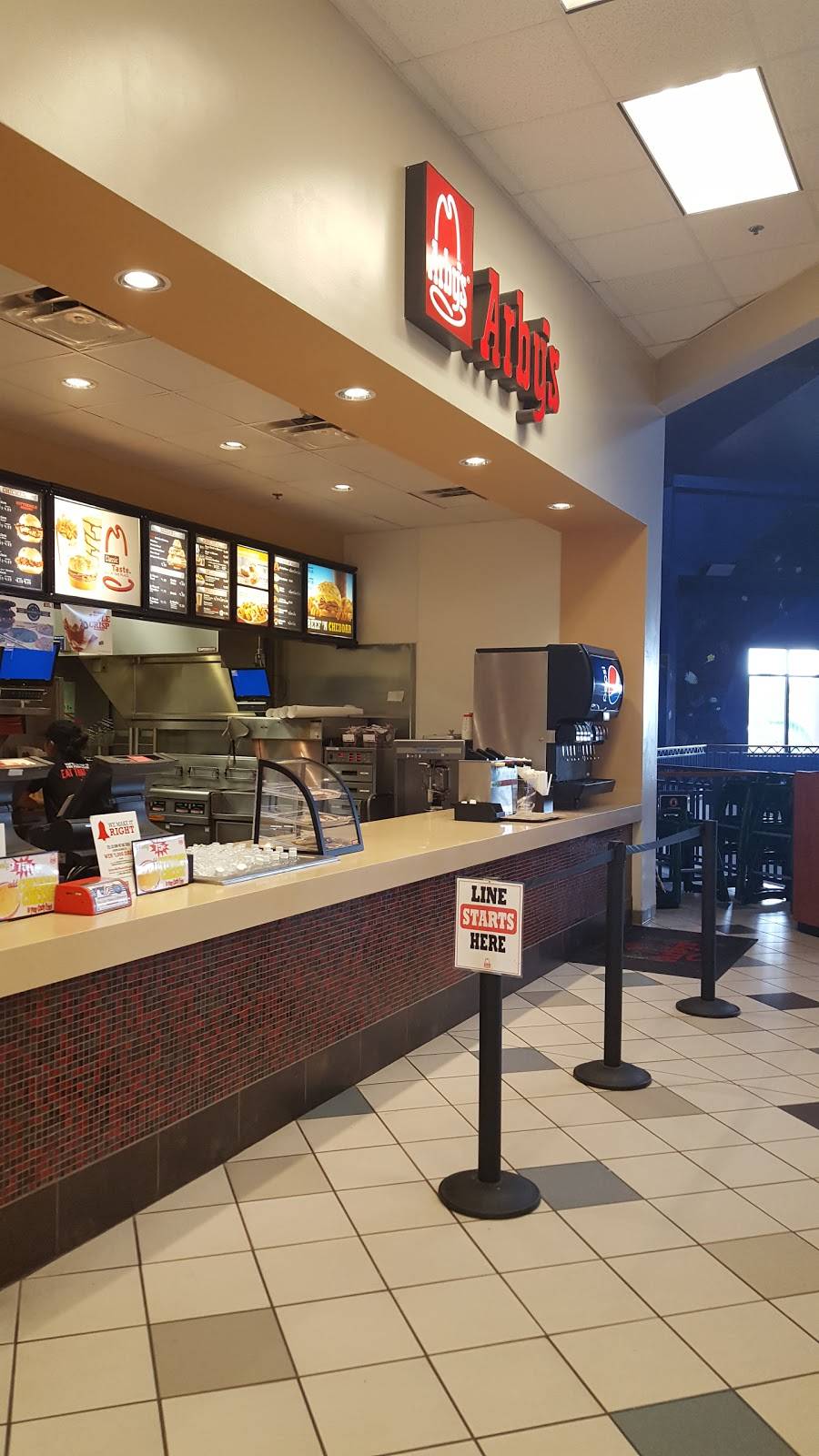 Arbys | meal takeaway | 4725 Bougainville Dr bldg 631, Honolulu, HI 96818, USA | 8084225588 OR +1 808-422-5588