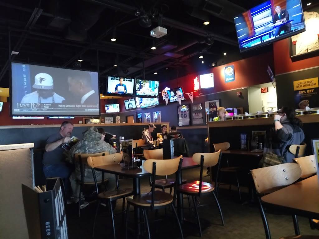 Buffalo Wild Wings | restaurant | 1807 S, US-231, Crawfordsville, IN 47933, USA | 7653626400 OR +1 765-362-6400