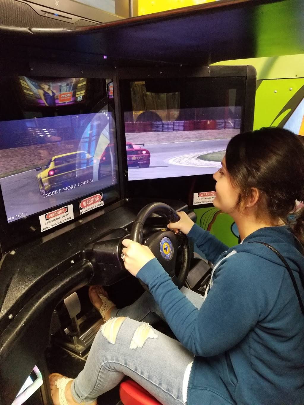 Shorecade | restaurant | 3500 Boardwalk #23-24, Sea Isle City, NJ 08243, USA | 7322981853 OR +1 732-298-1853