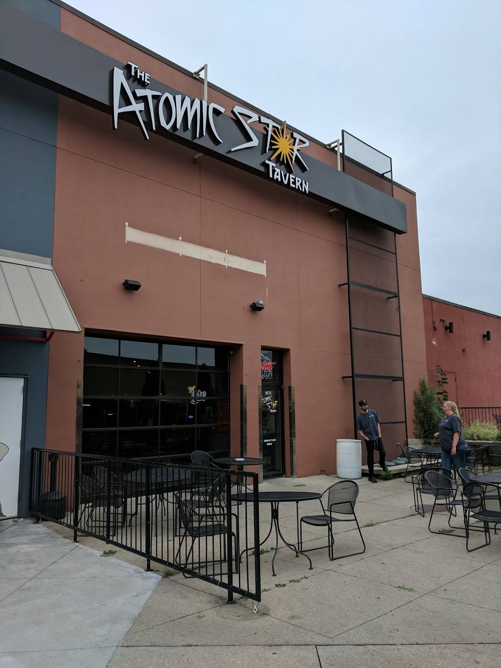 Atomic Star Tavern | restaurant | 12 Civic Center Plaza #1675, Mankato, MN 56001, USA | 5077200200 OR +1 507-720-0200