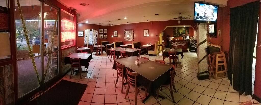 Mama Mia Pizza & Pasta | meal delivery | 2935 Elm St, Dallas, TX 75226, USA | 2147446262 OR +1 214-744-6262