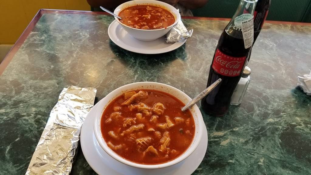 Panaderia La Estrella | restaurant | 635 NE Main St, Simpsonville, SC 29681, USA | 8647578170 OR +1 864-757-8170