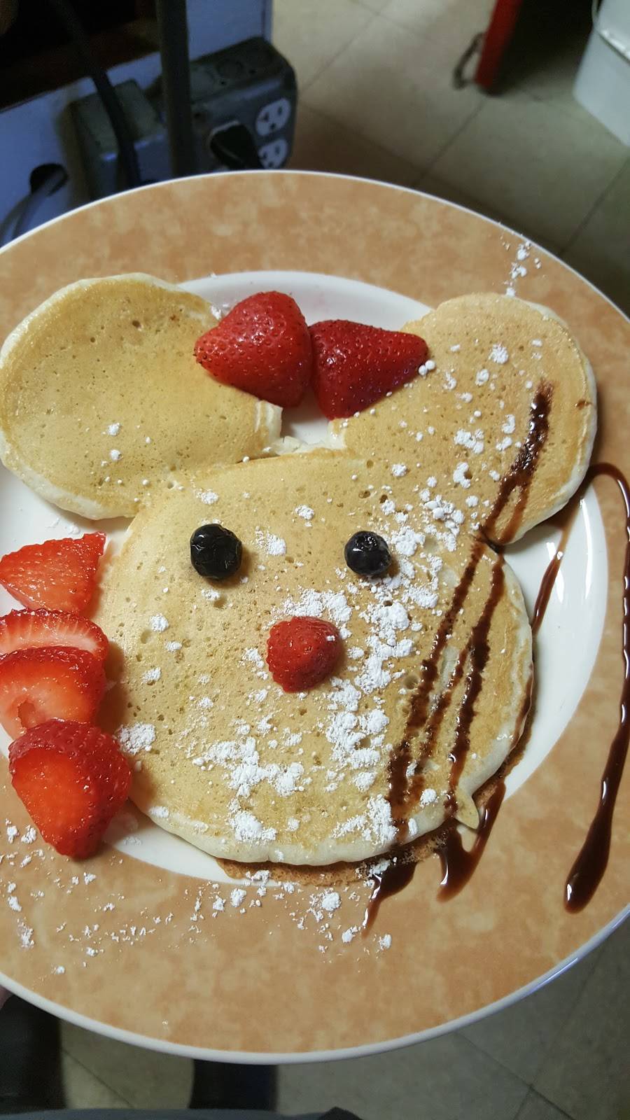 Our Family Diner | restaurant | 943 Main St, West Warwick, RI 02893, USA | 4013477163 OR +1 401-347-7163