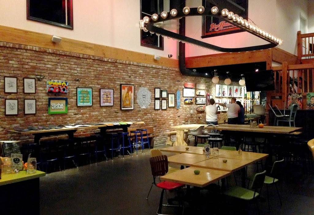 Pappas Artisanal | restaurant | 2232 D St, La Verne, CA 91750, USA | 9095965050 OR +1 909-596-5050