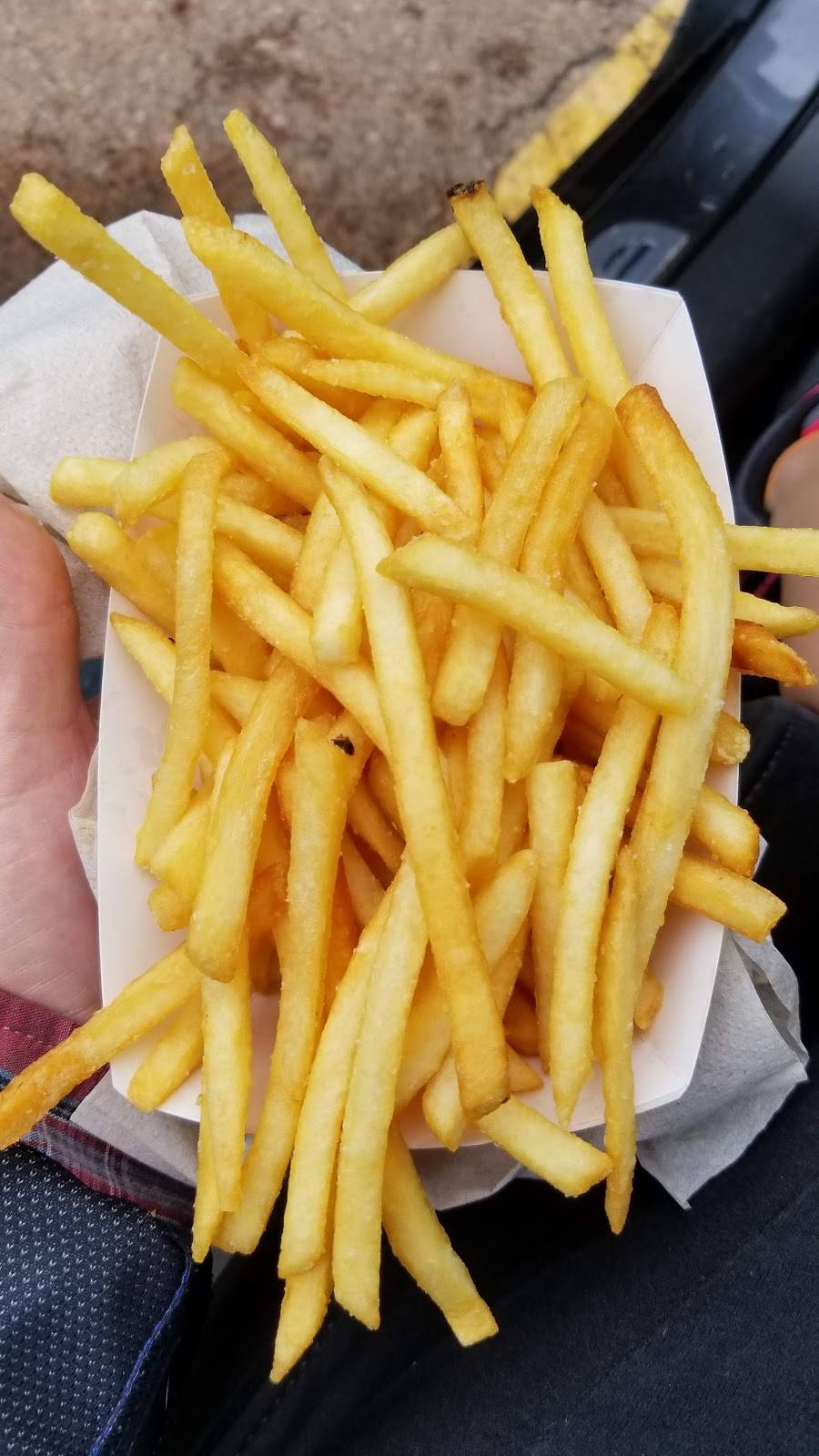 Sandcastle | restaurant | 4955 W Lake Nokomis Pkwy, Minneapolis, MN 55417, USA | 6127210756 OR +1 612-721-0756