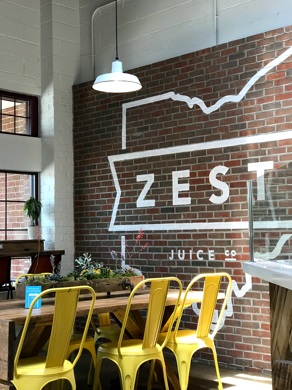 Zest Cold Pressed Juice Co. | restaurant | 6704 Perimeter Loop Rd, Dublin, OH 43017, USA | 6143893337 OR +1 614-389-3337