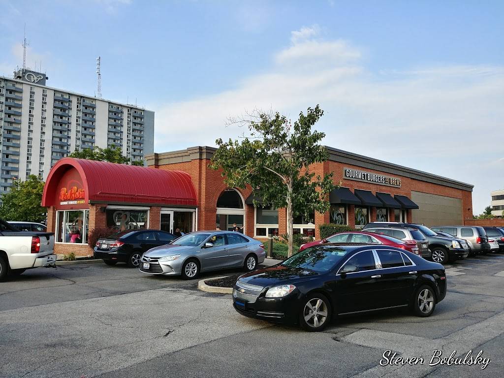 Red Robin Gourmet Burgers and Brews | restaurant | 4949 Great Northern Blvd, North Olmsted, OH 44070, USA | 4407346070 OR +1 440-734-6070