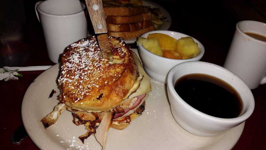 Cherrys Family Restaurant | restaurant | 539 Interchange Rd, Kresgeville, PA 18333, USA | 6106814482 OR +1 610-681-4482