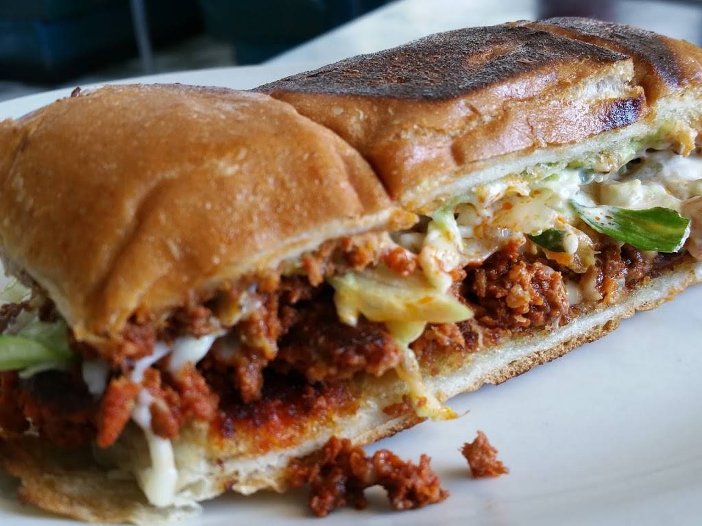 Nachos & Beer | restaurant | 230 Charlotte Hwy, Asheville, NC 28803, USA | 8282982280 OR +1 828-298-2280