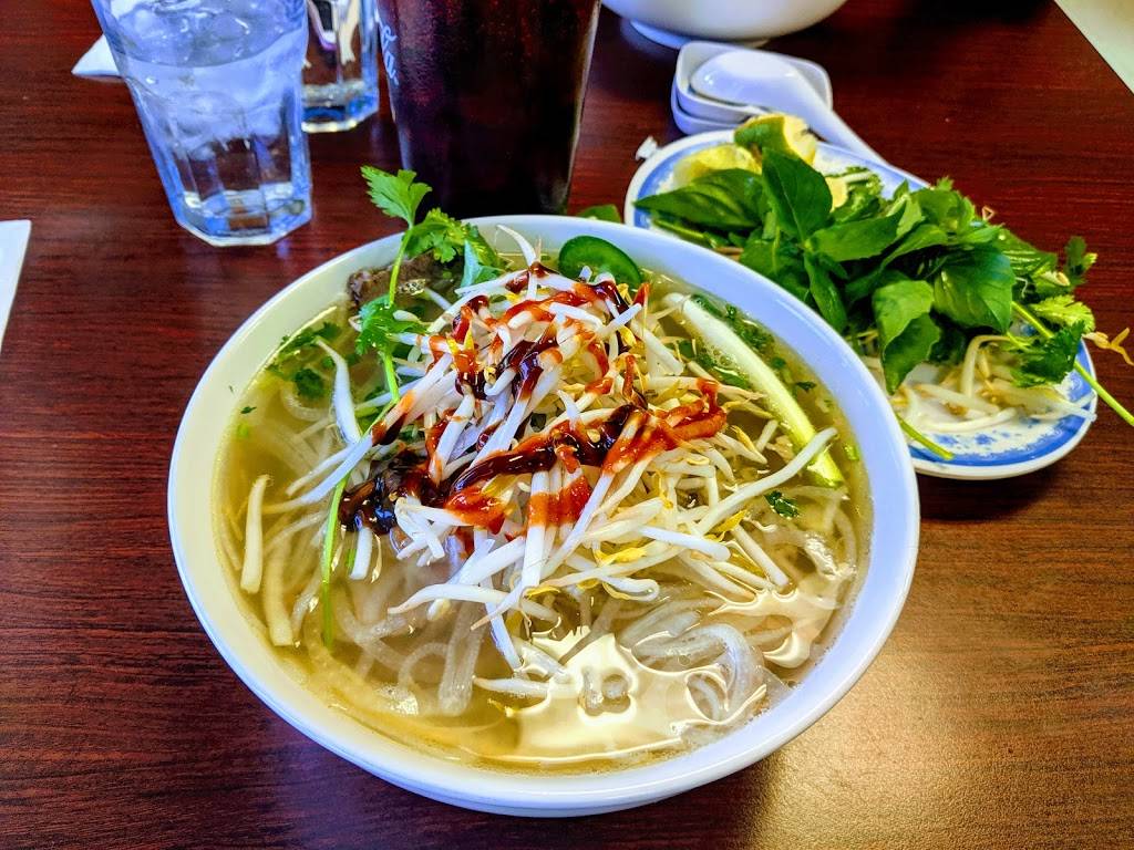 Pho Original | restaurant | 4747 Flintridge Dr, Colorado Springs, CO 80918, USA | 7193744935 OR +1 719-374-4935